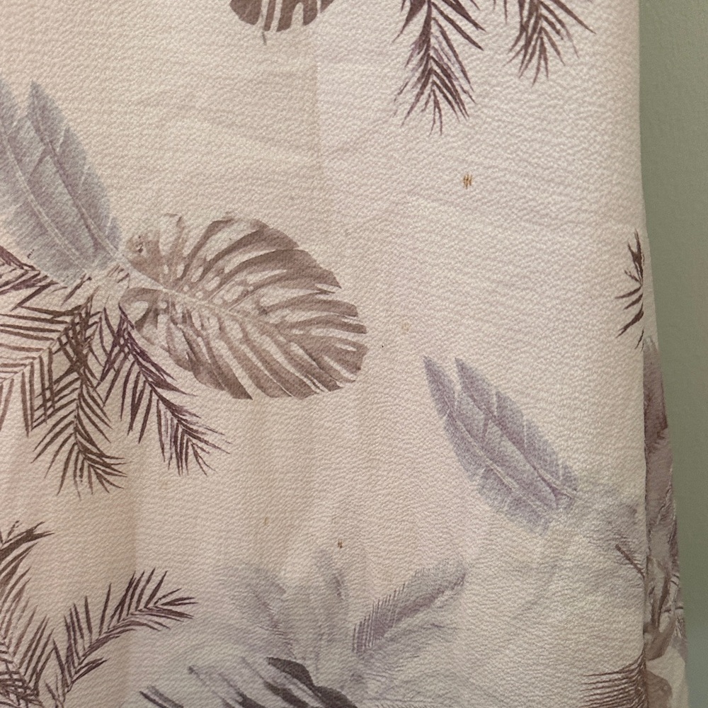 DELILAH PRINTED HALTER MINI DRESS - Picture 5 of 6